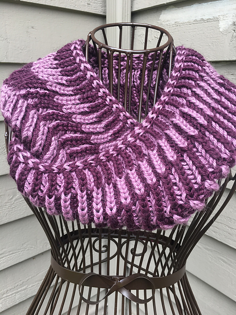 Point No Point Cowl