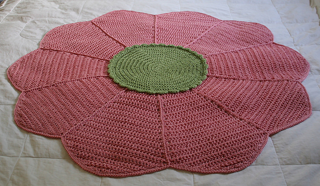 Cobijita Floresita flower baby blanket