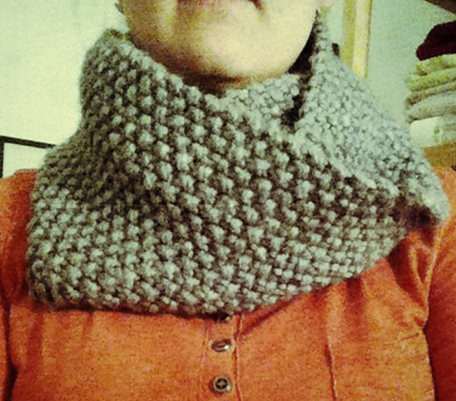 Moss Stitch Snood