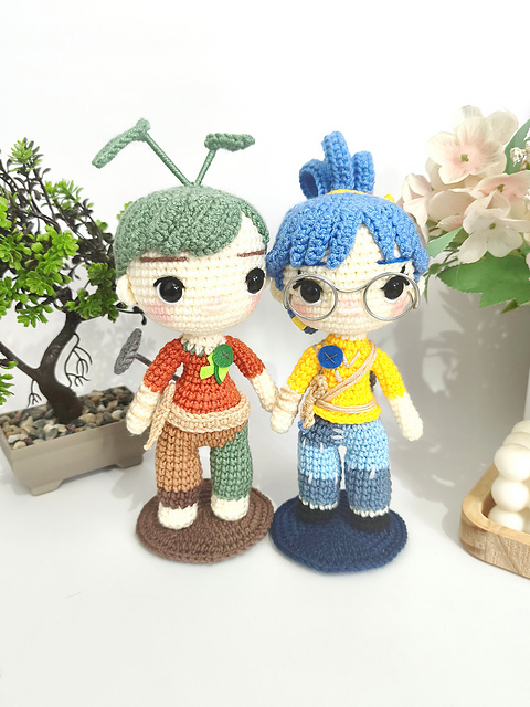 Cody May dolls