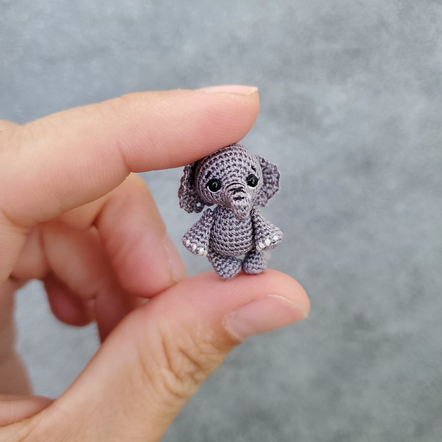 Miniature elephant