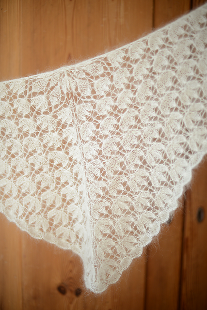 Ravelry: Bloom Bloom pattern by Midori Hirose