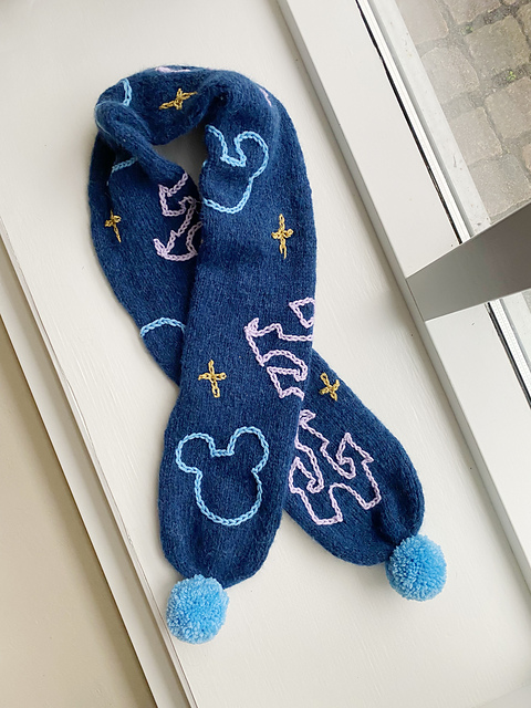 Ravelry: Magic Scarf - DISNEYLAND PARIS pattern by Spektakelstrik
