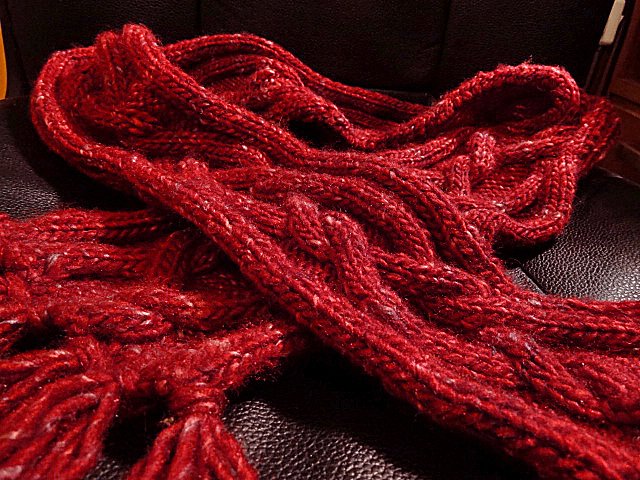 Undulation scarf