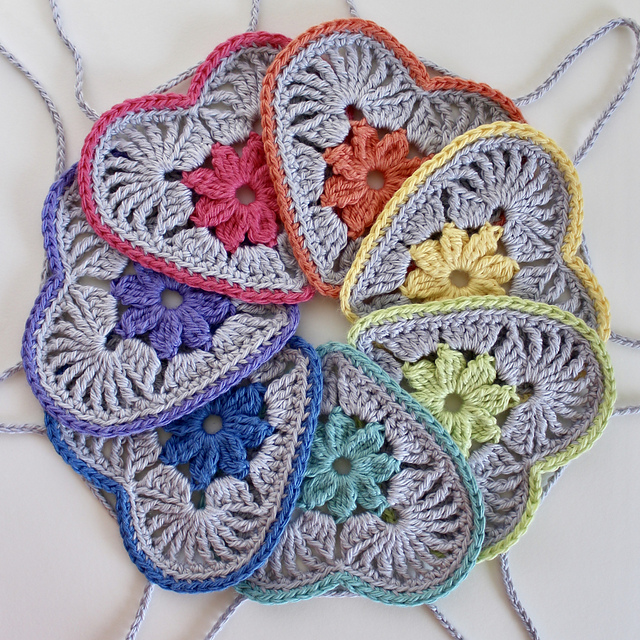 Heart in Bloom motif