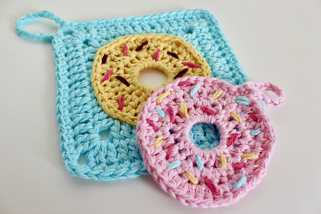 Donut Face Scrubby and Washcloth