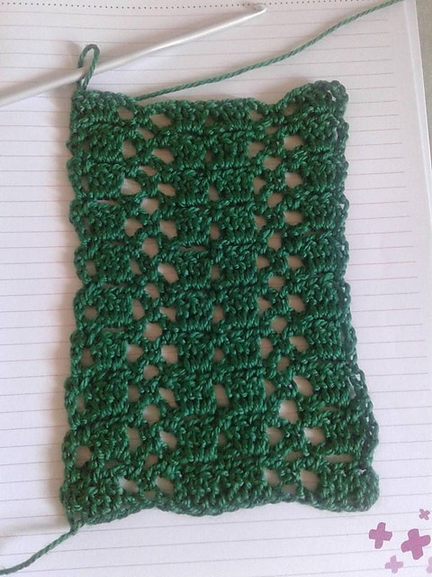 Scarf in Brick Stitch