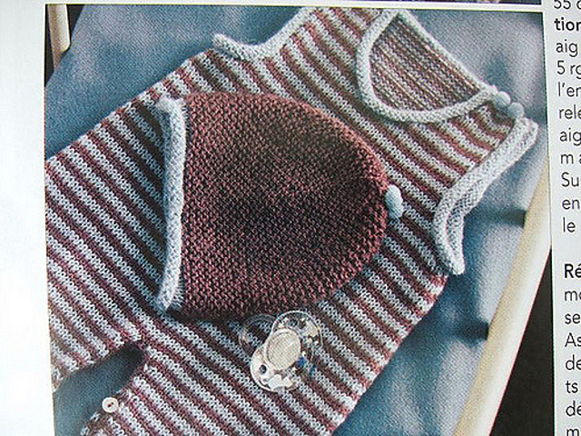 Ensemble mauve et bleu à rayures