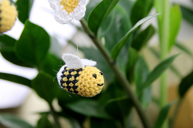 Buzzin´Bumblebee mobile / Humleuro