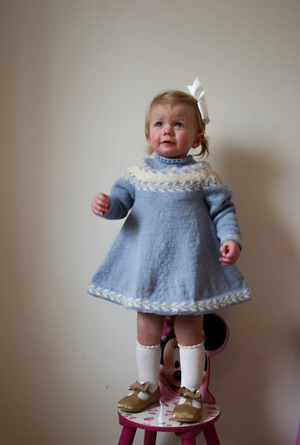 Snøløvkjole / Winter buds dress