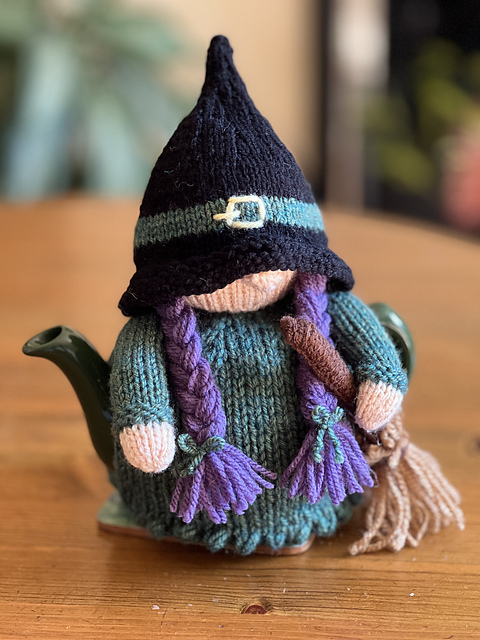 Little Mis Wtch tea cosy