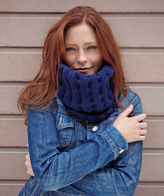 Gullan Snood