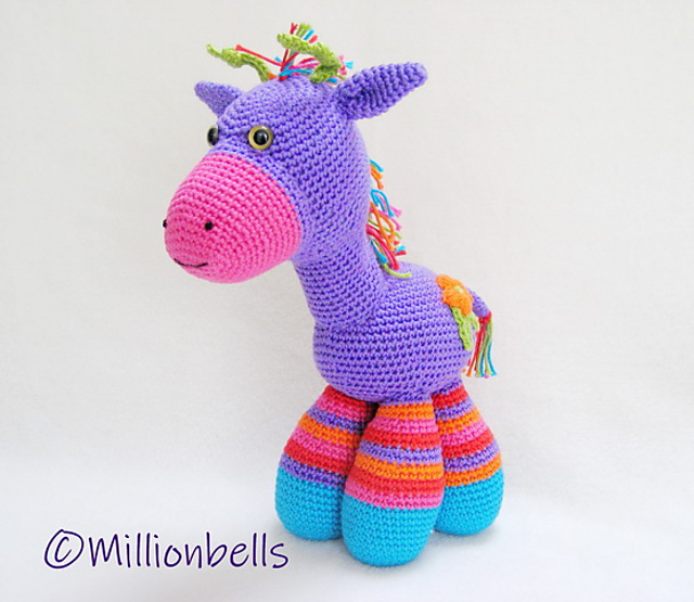 Giraffe Amigurumi Toy Animal