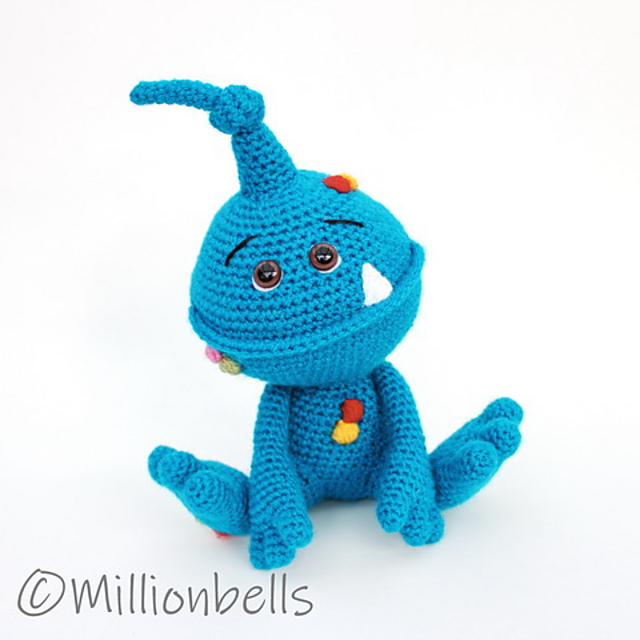 Spots The Monster Amigurumi Toy Alien
