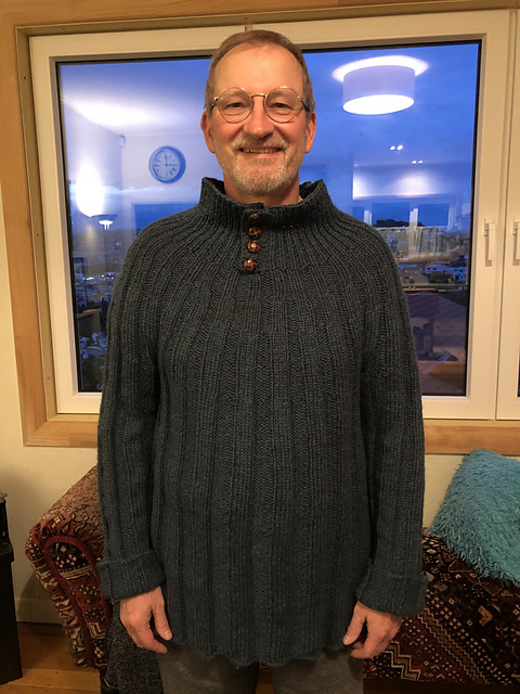Men's Yoke Pullover