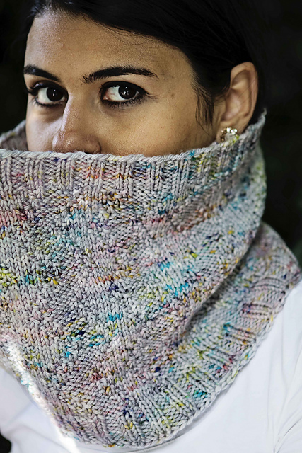 A Seeded Path Cowl