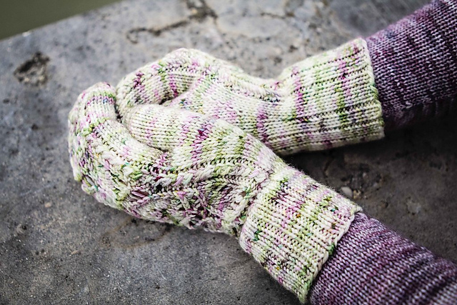 Crocus Mittens