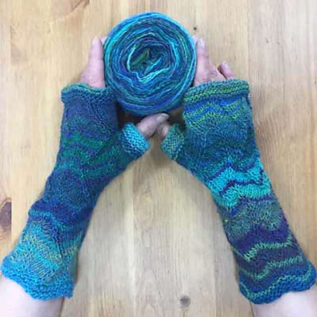 Colorways 2 - Wristwarmers