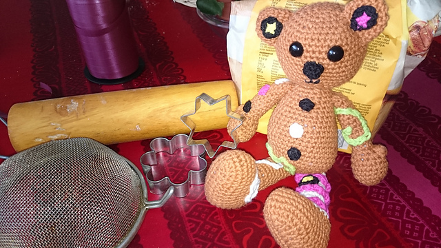 Gingerbear amigurumi