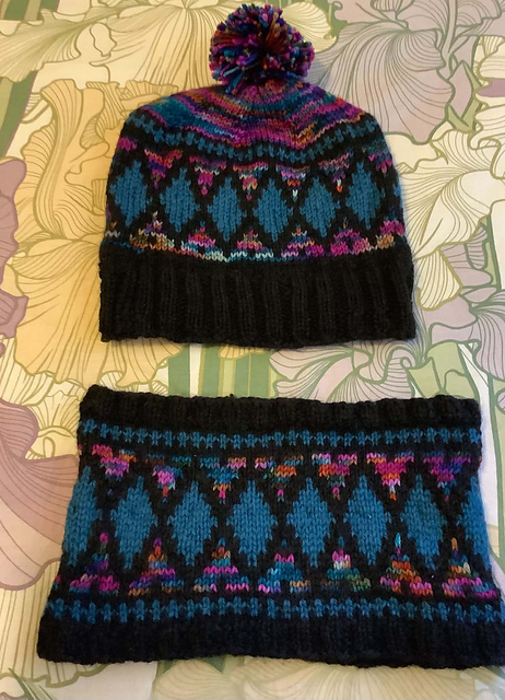 Stained Glass Diamond Cowl