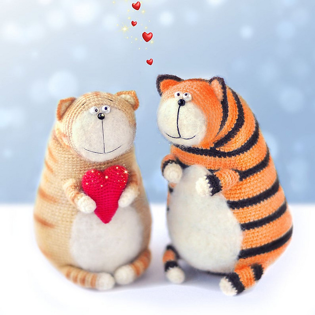 Cats with hart