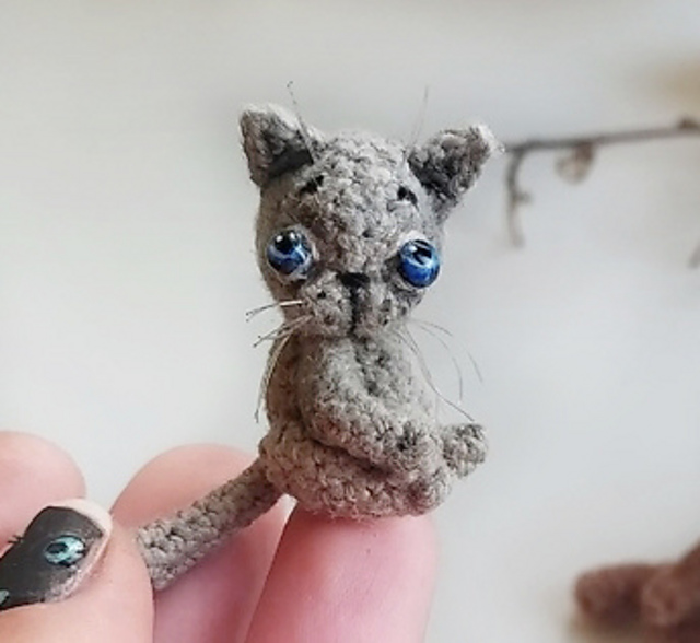 Mini Kitty
