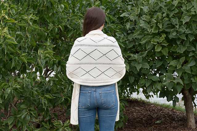 Diamond blanket wrap