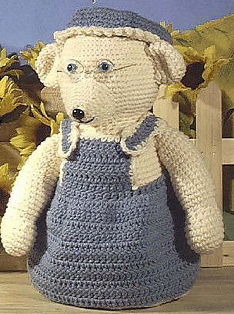 Granny Mouse Crochet Doll