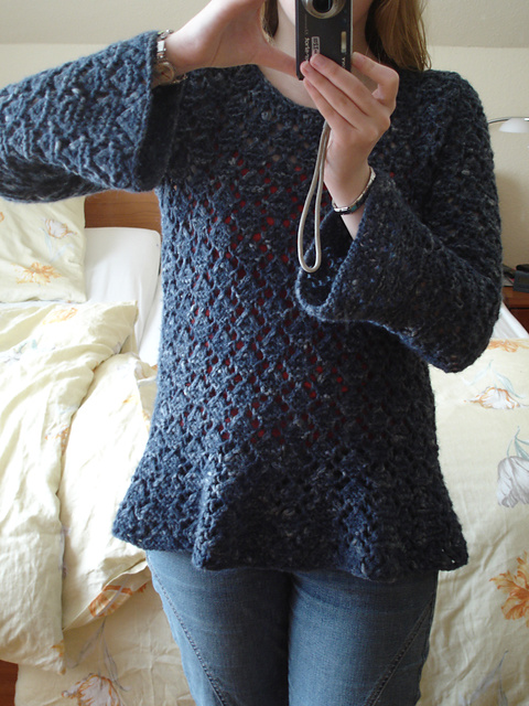 05 Lace Sweater with Peplum