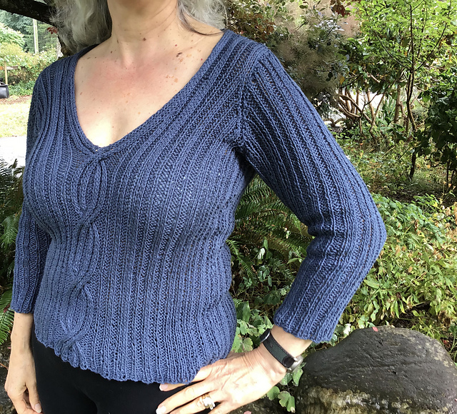 #12 Cable Trellis Pullover