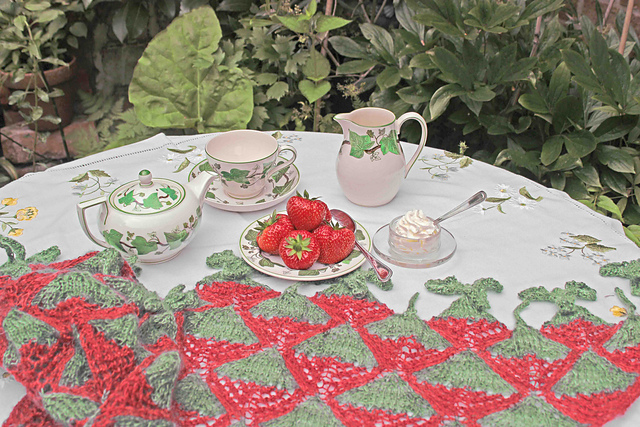 Strawberry Shawl