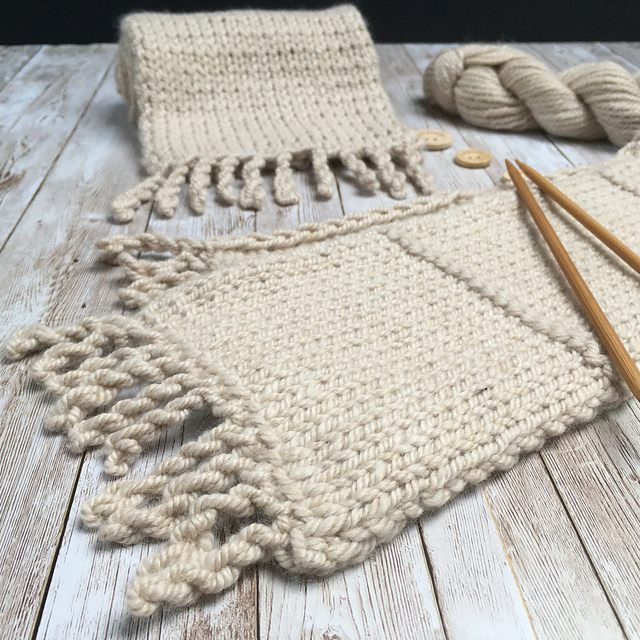 Sheriff Alpaca Fringed Scarf