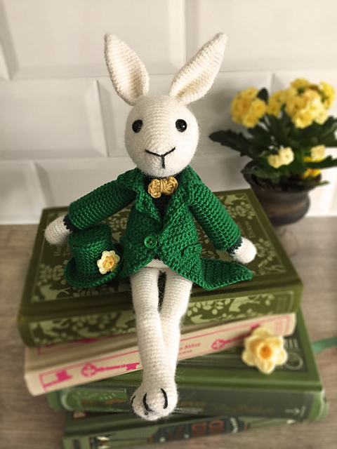 Ravelry: Sir Harald the White Rabbit pattern by MissDodgers