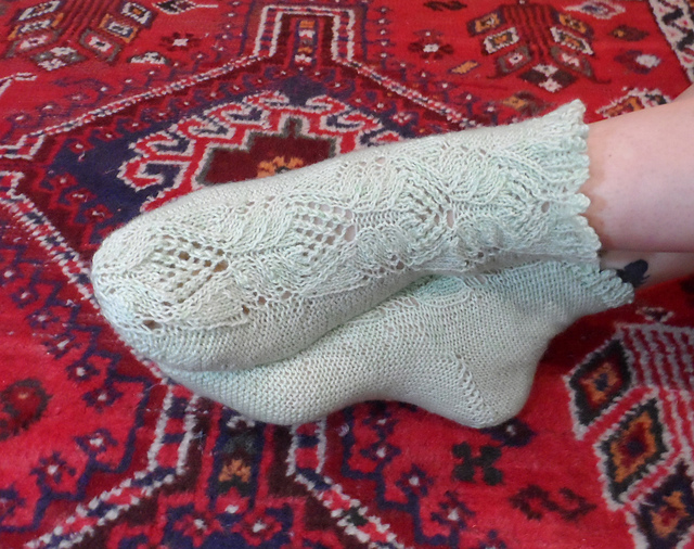 Queen Of The Mob Socks