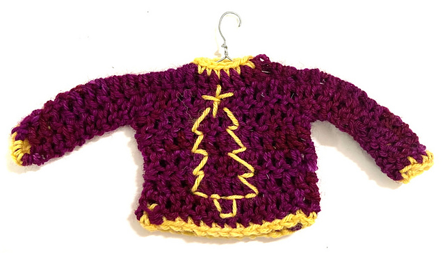 Mini Crochet Jumper Xmas Dec