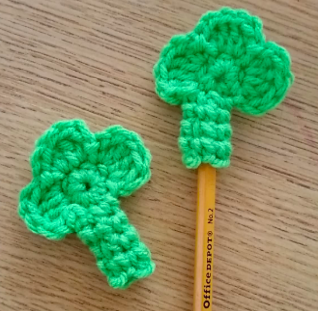 Shamrock Pencil Toppers
