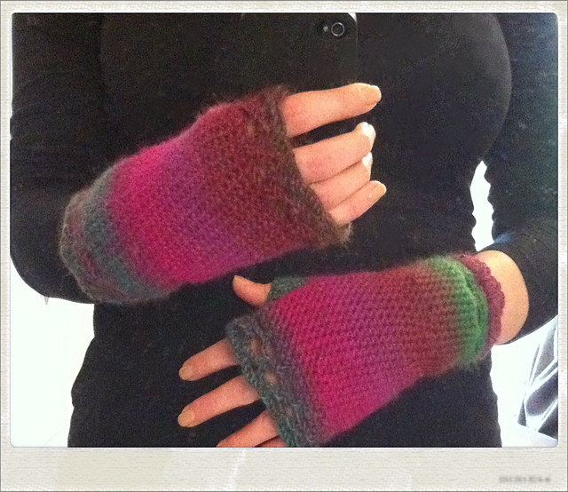 Fingerless Gloves