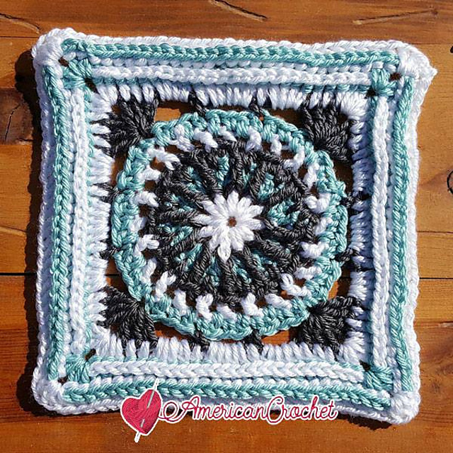 Abigail Circle in A Square