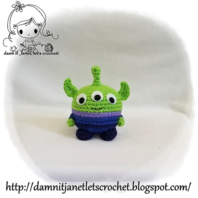 Round Plush Alien