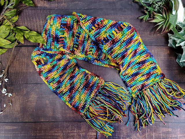 Chickadee Scarf