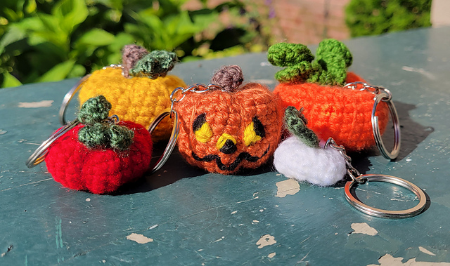 Pumpkin Keychains Pack