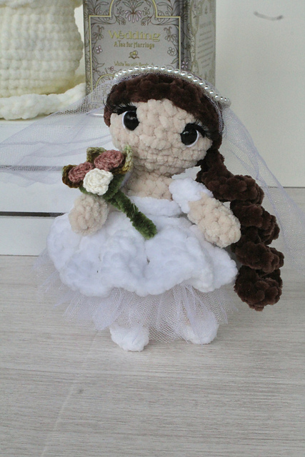 Mrs. White Tea
