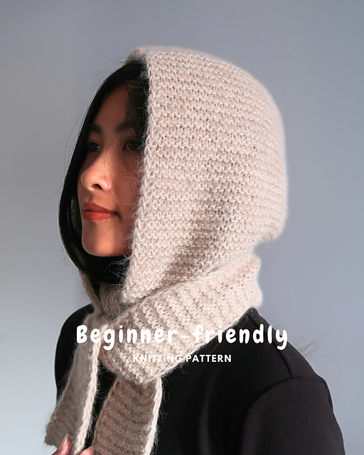 COMFY WEEKEND Hooded Scarf