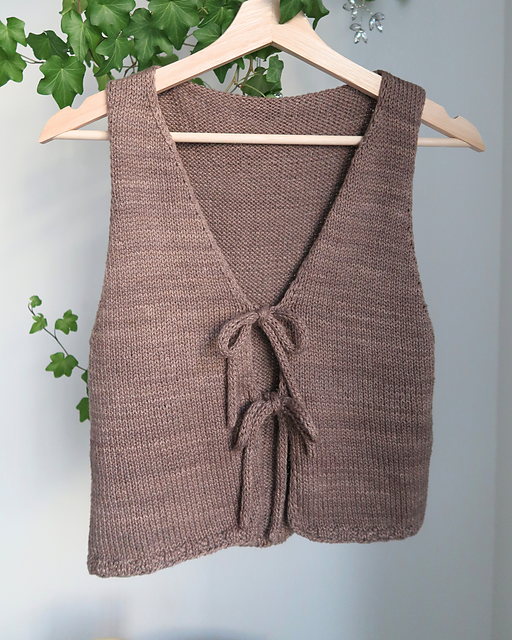 Clara Vest