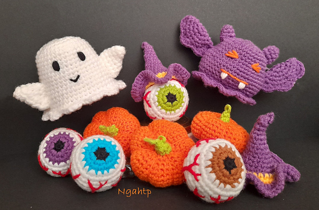 Halloween ornaments