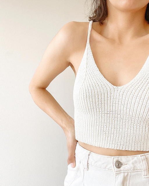 Ravelry: Top Chloe pattern by Mochiknits