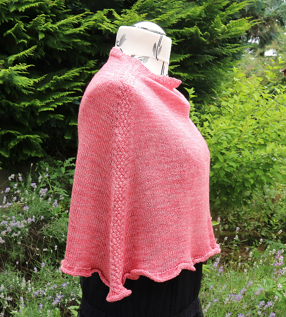 Flechtwerk Poncho