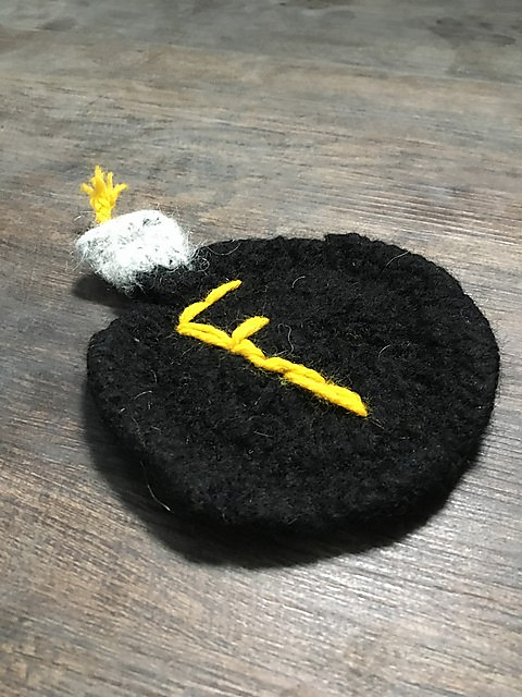F(elt) Bomb Coaster Knit
