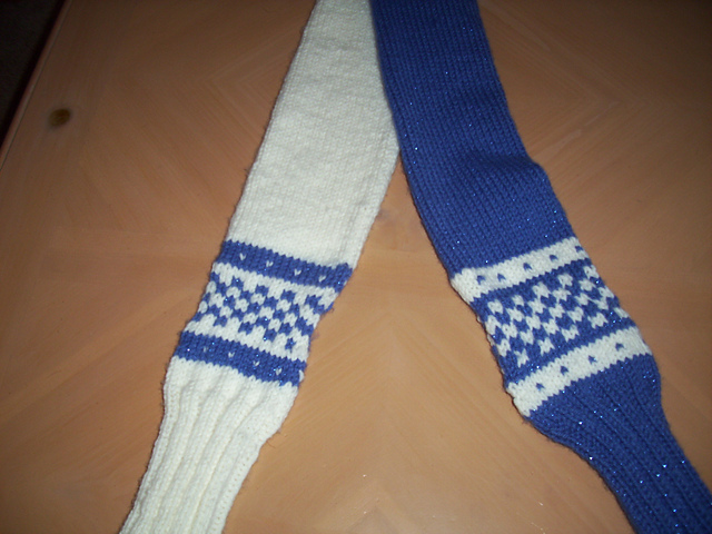 Cuffed Hand Warmer Scarf