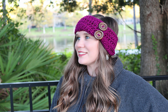 Amelia Earwarmer